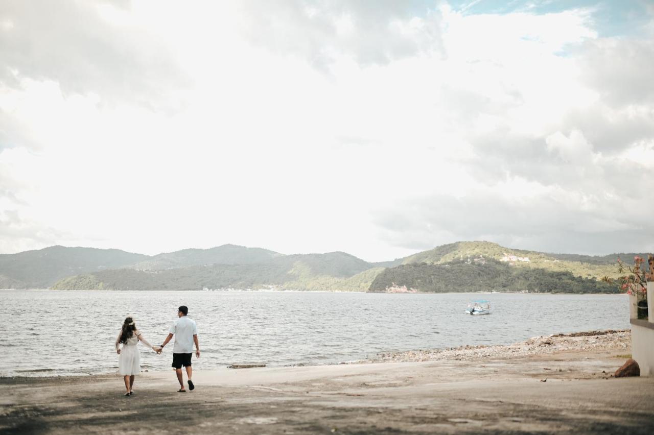 Amor Laut Mabini  Exteriör bild